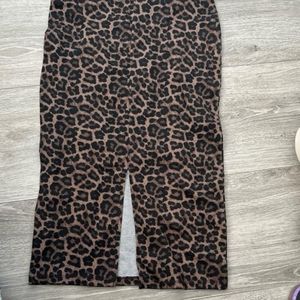 H&M printed midi skirt sz S